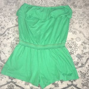 Rich strapless green romper
